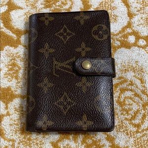 AUTHENTIC Louis Vuitton French Wallet